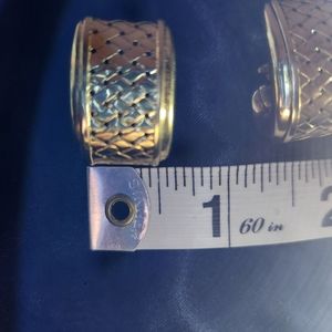 14kt Gold Itay Earrings